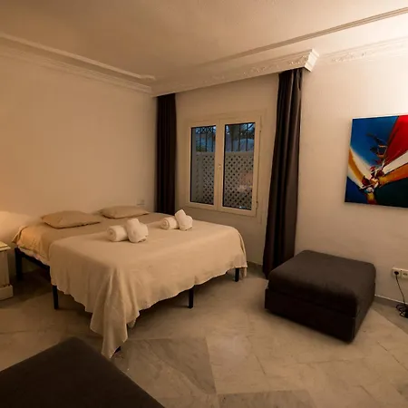 Apartment Frontline Beach With Amazing Sea Views *