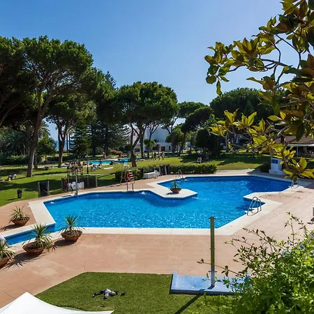 Frontline Beach With Amazing Sea Views *